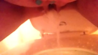 Amateur Horny Piss Pising Peeing Milf Close Up